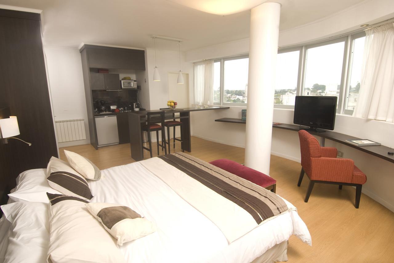 Plaza Suites กัมปาเนีย ห้อง รูปภาพ